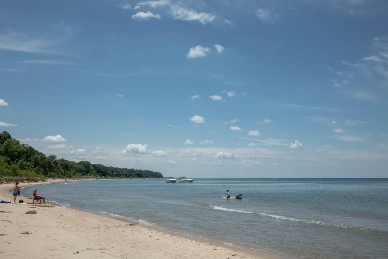 Lakeside Inn ภายนอก รูปภาพ